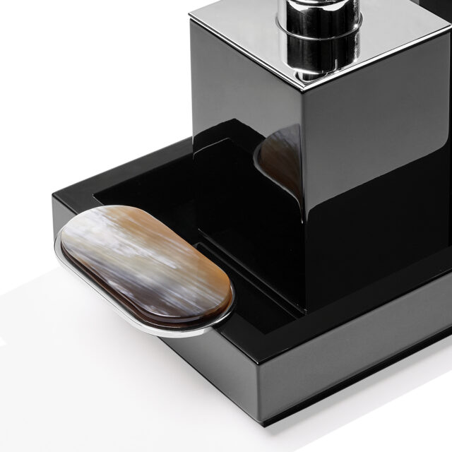 SET BAGNO NERO ARGENTELLA